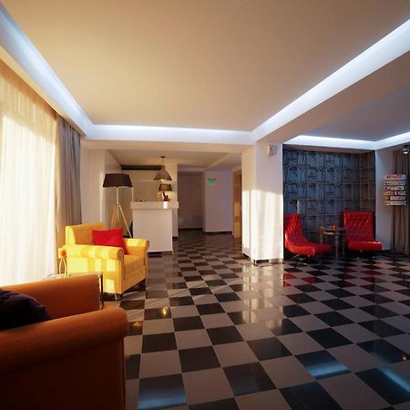 Apart Hotel Vlad Tepes Braşov Eksteriør bilde