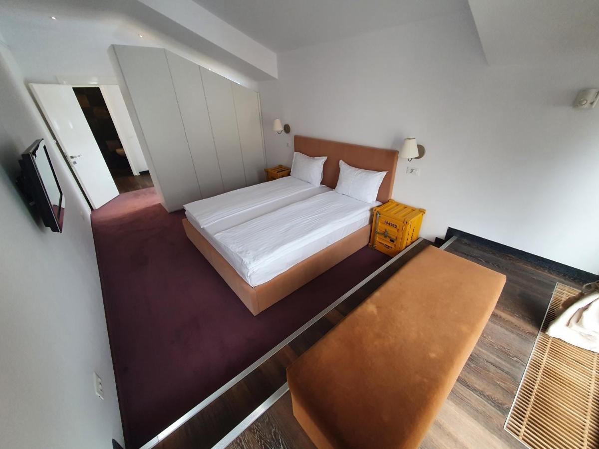 Apart Hotel Vlad Tepes Braşov Eksteriør bilde