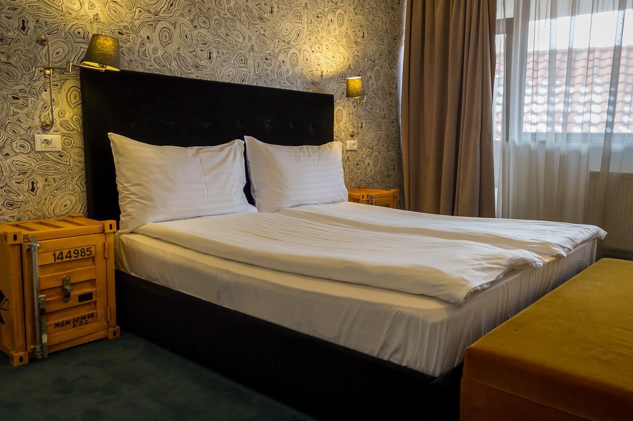 Apart Hotel Vlad Tepes Braşov Eksteriør bilde