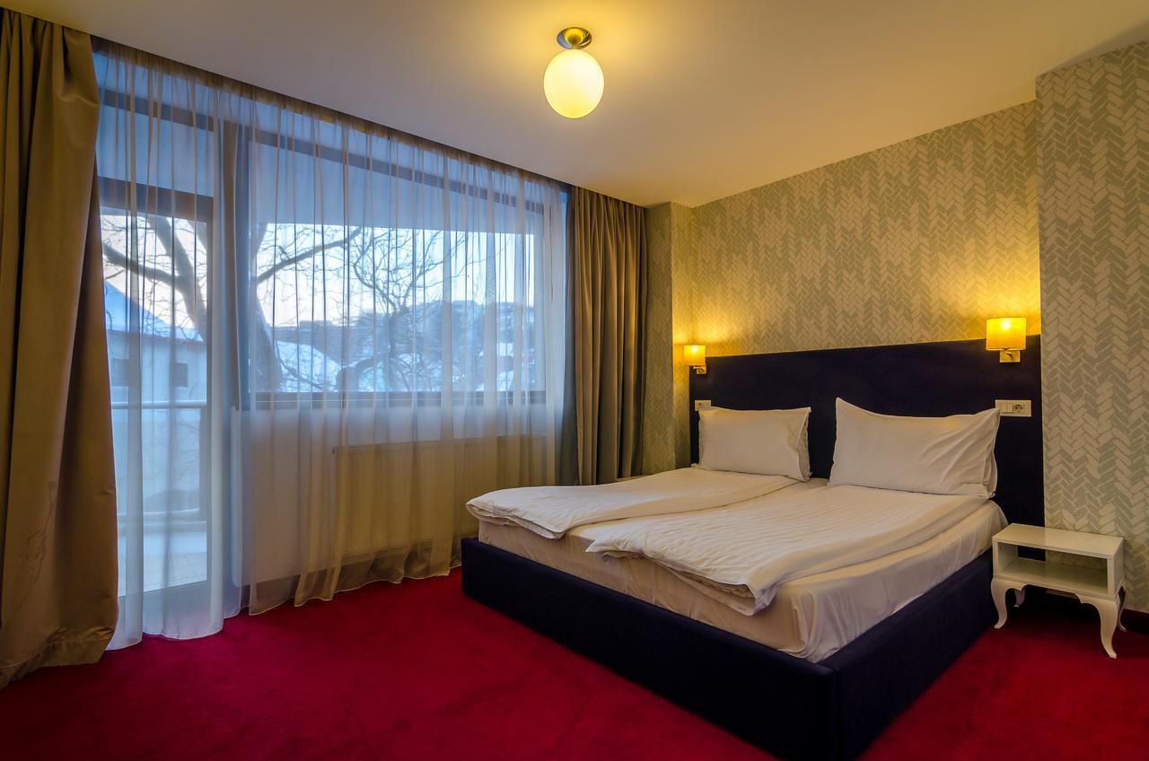 Apart Hotel Vlad Tepes Braşov Eksteriør bilde
