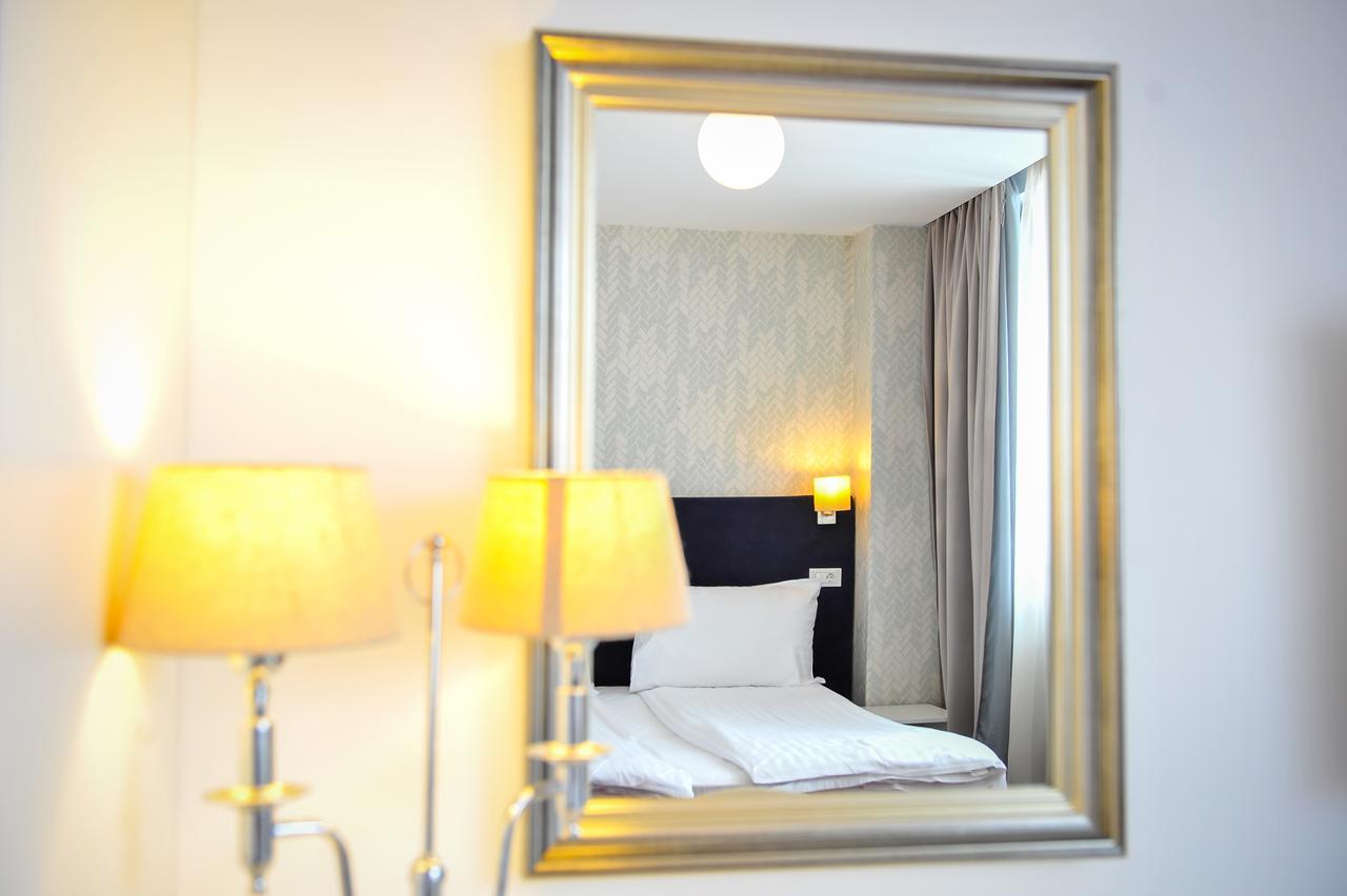 Apart Hotel Vlad Tepes Braşov Eksteriør bilde